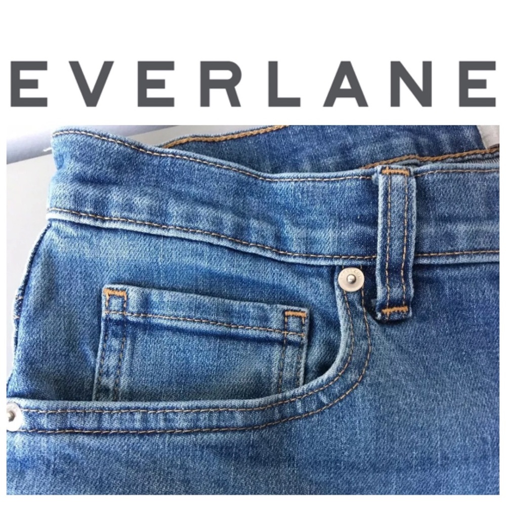 ⭐️ Everlane 33 x 32 Blue Jeans Light Blue Denim